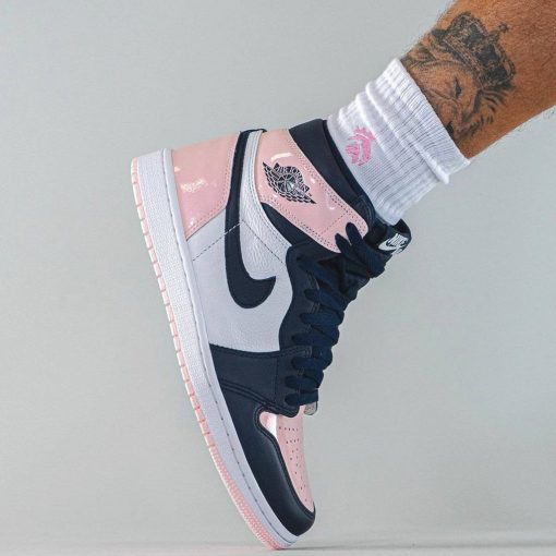 Air Jordan 1 Retro High Wmns OG SE ‘Bubble Gum’