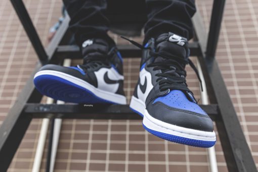 Air Jordan 1 Retro High OG ‘Royal Toe’