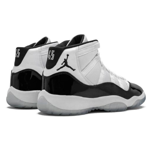 Air Jordan 11 GS Concord