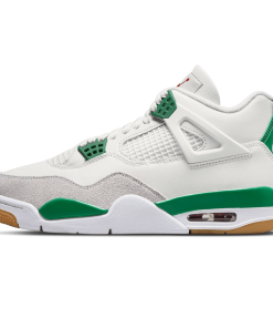 Air Jordan 3 Retro Wmns ‘Lucky Green’