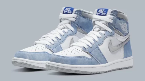 Air Jordan 1 Retro High OG ‘Hyper Royal’