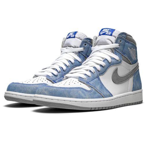 Air Jordan 1 Retro High OG ‘Hyper Royal’