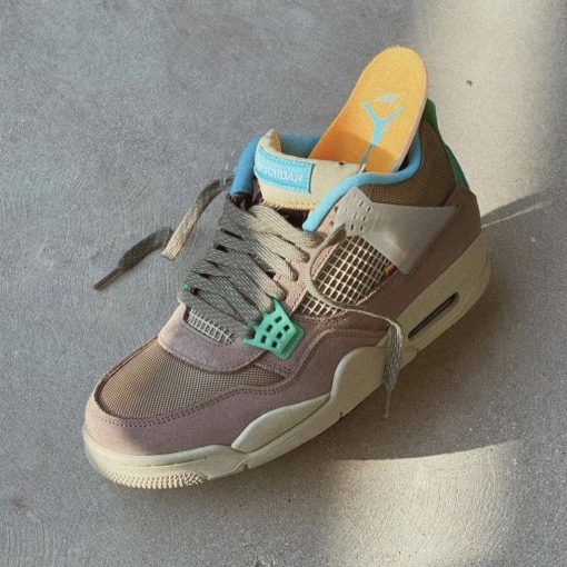 Union LA x Air Jordan 4 Retro ‘Taupe Haze’