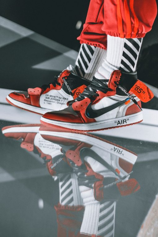 Off-White x Air Jordan 1 Chicago