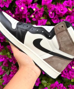 Air Jordan 1 High “Dark Mocha”