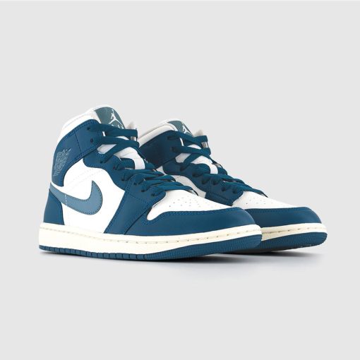 Air Jordan 1 Mid “Sky J French Blue’