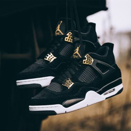 Jordan 4 Retro Royalty