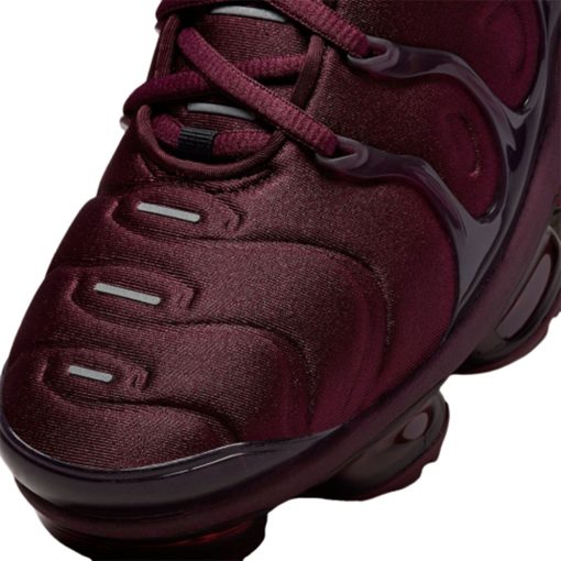 Nike VaporMax Plus “Burgundy”