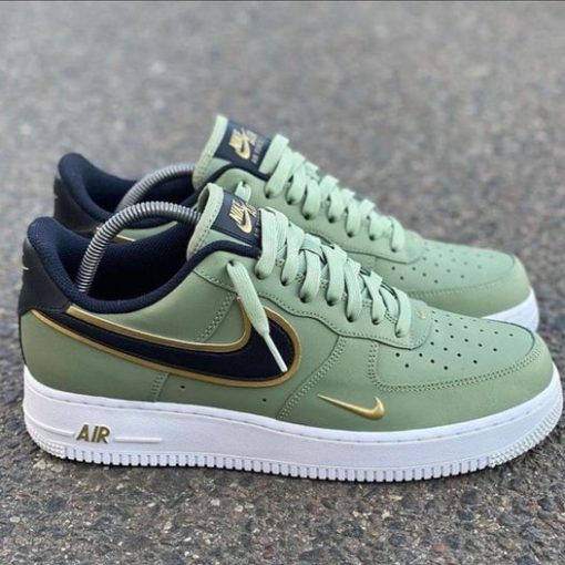 AIR FORCE 1 ’07 LV8 ‘METALLIC SWOOSH PACK – OIL GREEN’