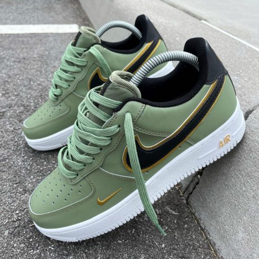 AIR FORCE 1 ’07 LV8 ‘METALLIC SWOOSH PACK – OIL GREEN’