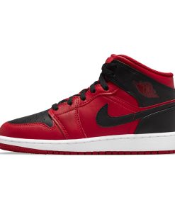 Air Jordan 1 Mid ‘Reverse Bred’