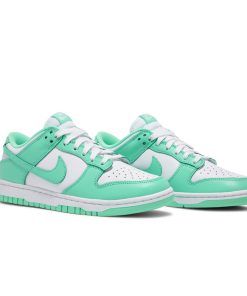 Nike Dunk Low ‘Green Glow’