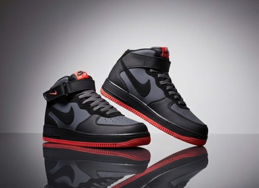 Air Force 1 Mid 07 Hot Lava