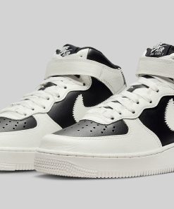 Air Force 1 Mid Tries Out The “Reverse Panda”