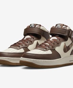 Air Force 1 Mid Brown Plaid