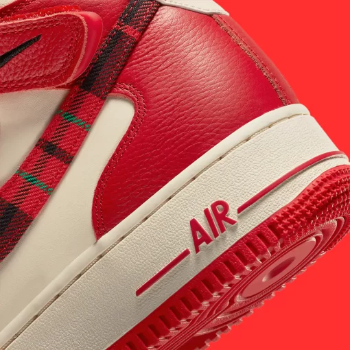 Nike Air Force 1 Mid Plaid Cream Red