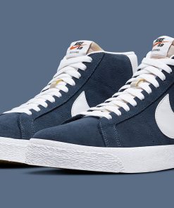 Nike SB  Zoom Blazer Mid Sneakers in Navy White Red