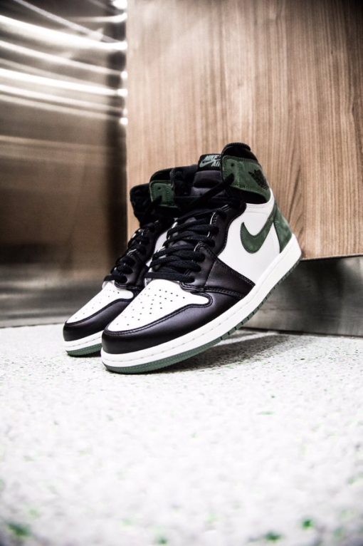 Air Jordan 1 Retro High OG Clay Green