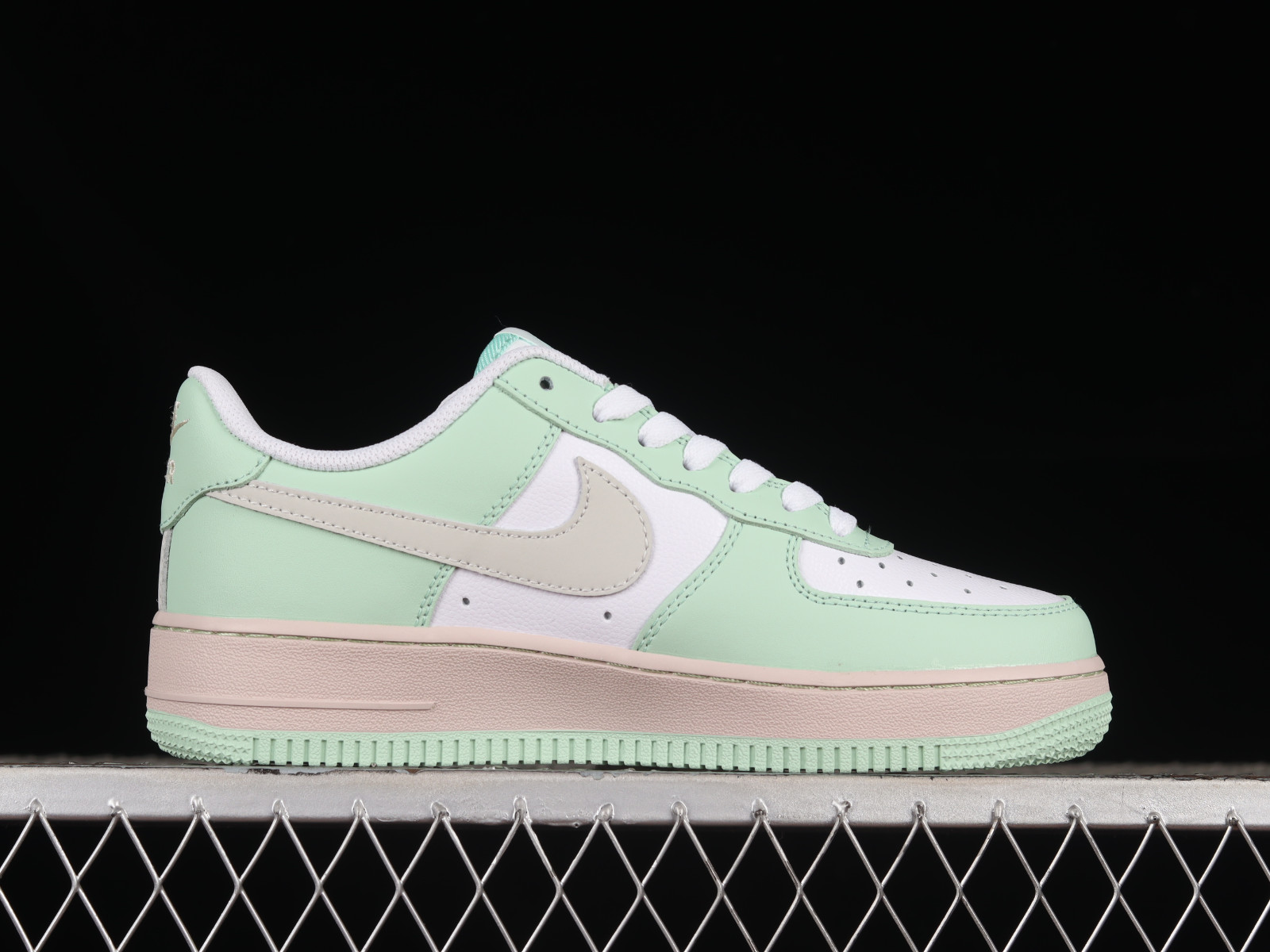 Air Force 1 07 Apple Green White Pink Metallic Gold Air Force 1 07 Apple Green White Pink Metallic Gold