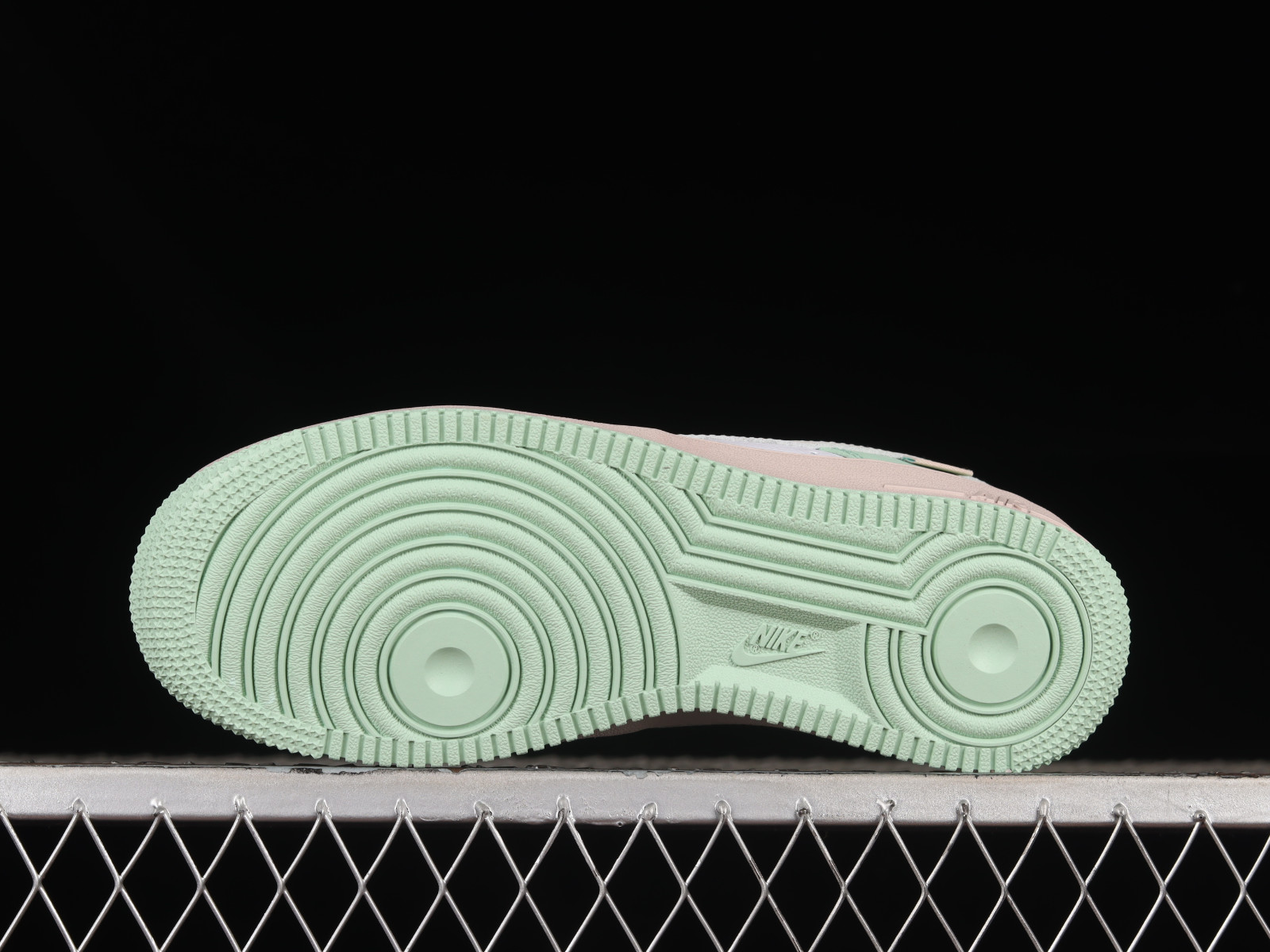 Air Force 1 07 Apple Green White Pink Metallic Gold Air Force 1 07 Apple Green White Pink Metallic Gold