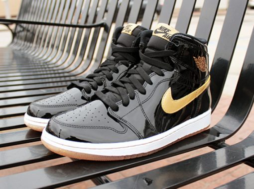 Jordan 1 Retro Black Metallic Gold (2013)