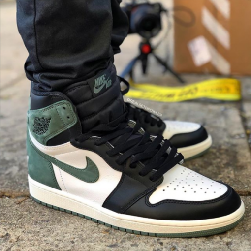 Air Jordan 1 Retro High OG Clay Green