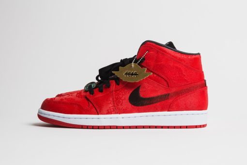 Air Jordan 1 Mid Appears in Vivid Red