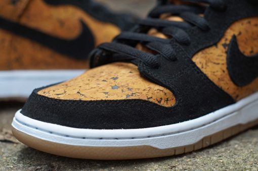 Nike SB Dunk High “Cork”