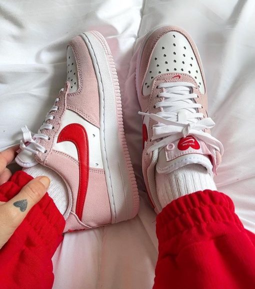 Air Force 1 Low ’07 QS ‘Valentine’s Day Love Letter’