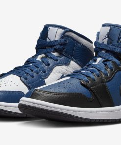 Air Jordan 1 Mid Split “French Blue”