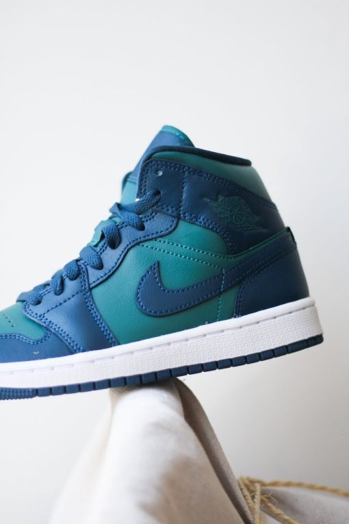 Air Jordan 1 Mid Sky J Teal