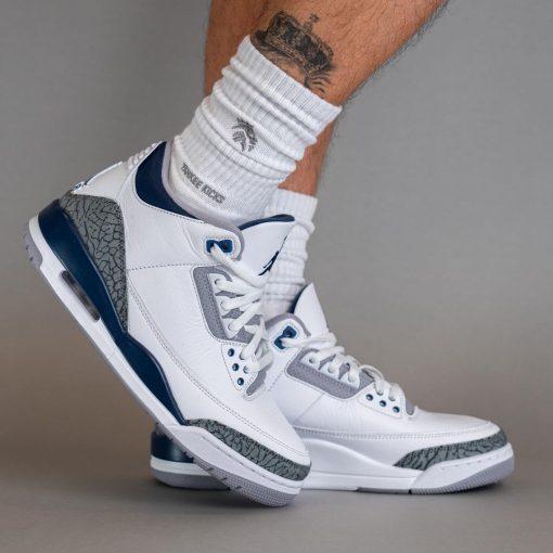 Air Jordan 3 ‘Midnight Navy’