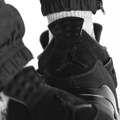 Jordan 4 Retro Black Cat