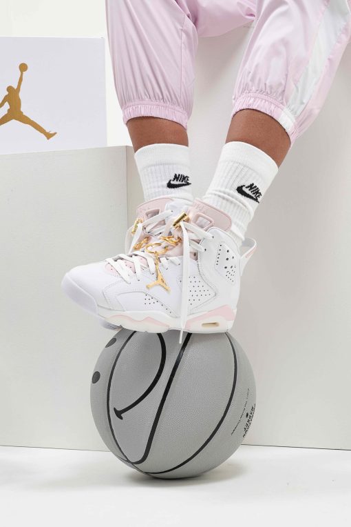 Air Jordan 6 Retro ‘Gold Hoops”