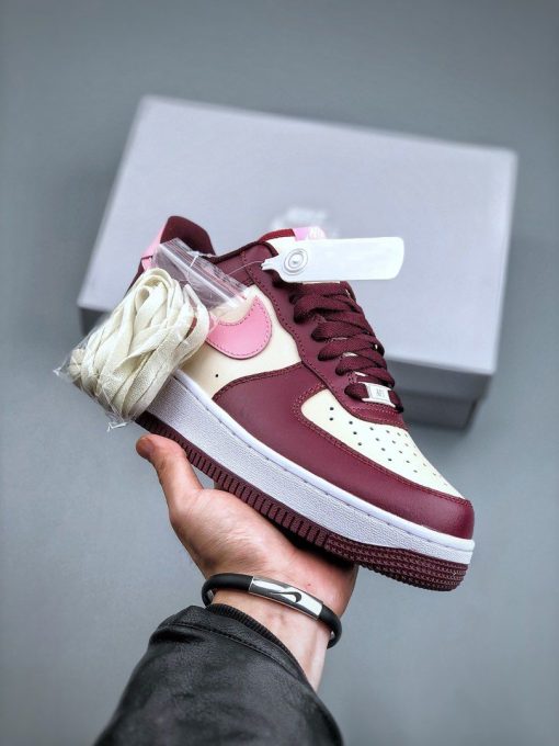 Air Force 1 Low Valentine’s Day Maroon