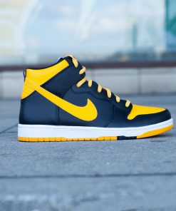 Nike Dunk High CMFT “University Gold”