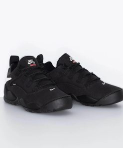 Supreme x Nike SB Air Darwin Low “Black”