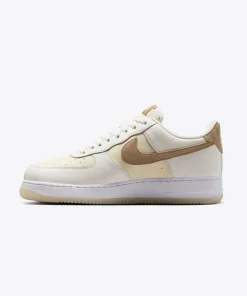 Nike Air Force 1 ’07 Lv8 Sail Khaki-Coconut Milk-White